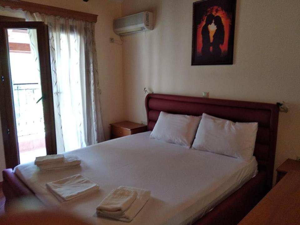 Elena Apartament Sarandë Buitenkant foto