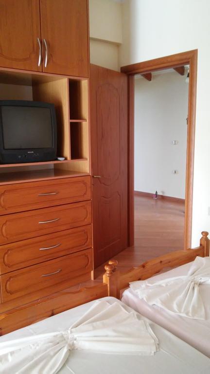 Elena Apartament Sarandë Buitenkant foto