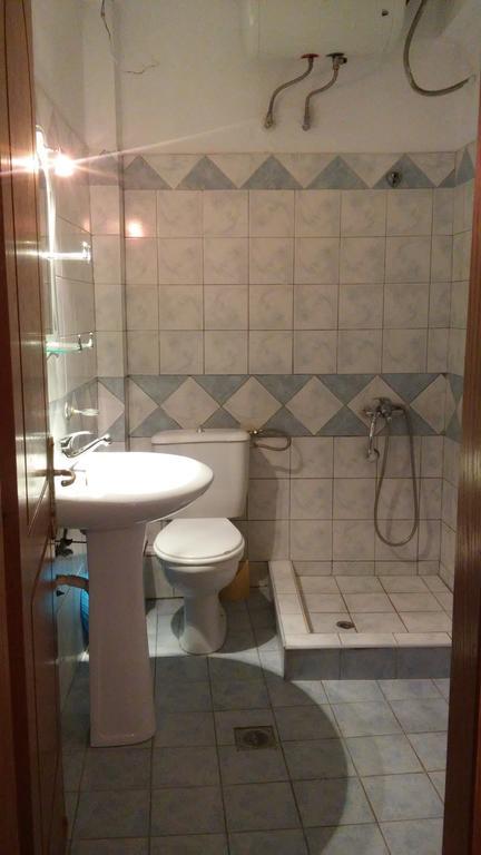 Elena Apartament Sarandë Buitenkant foto
