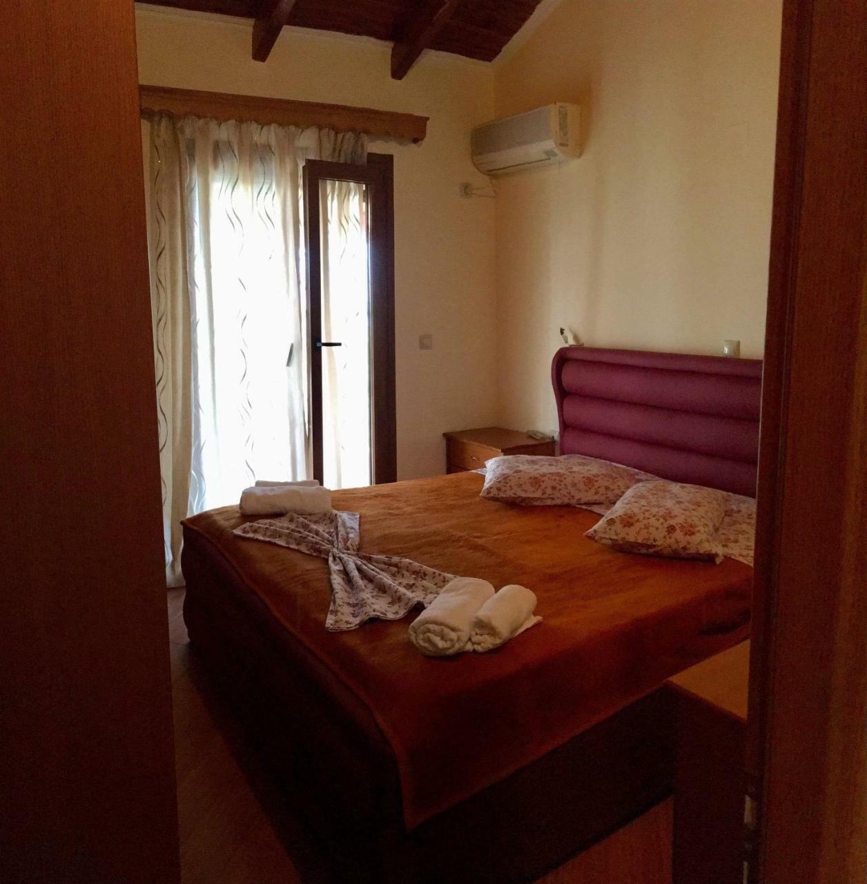 Elena Apartament Sarandë Buitenkant foto