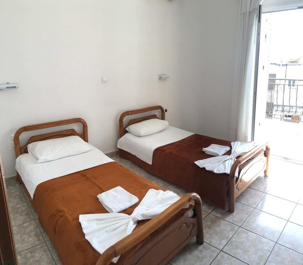 Elena Apartament Sarandë Buitenkant foto